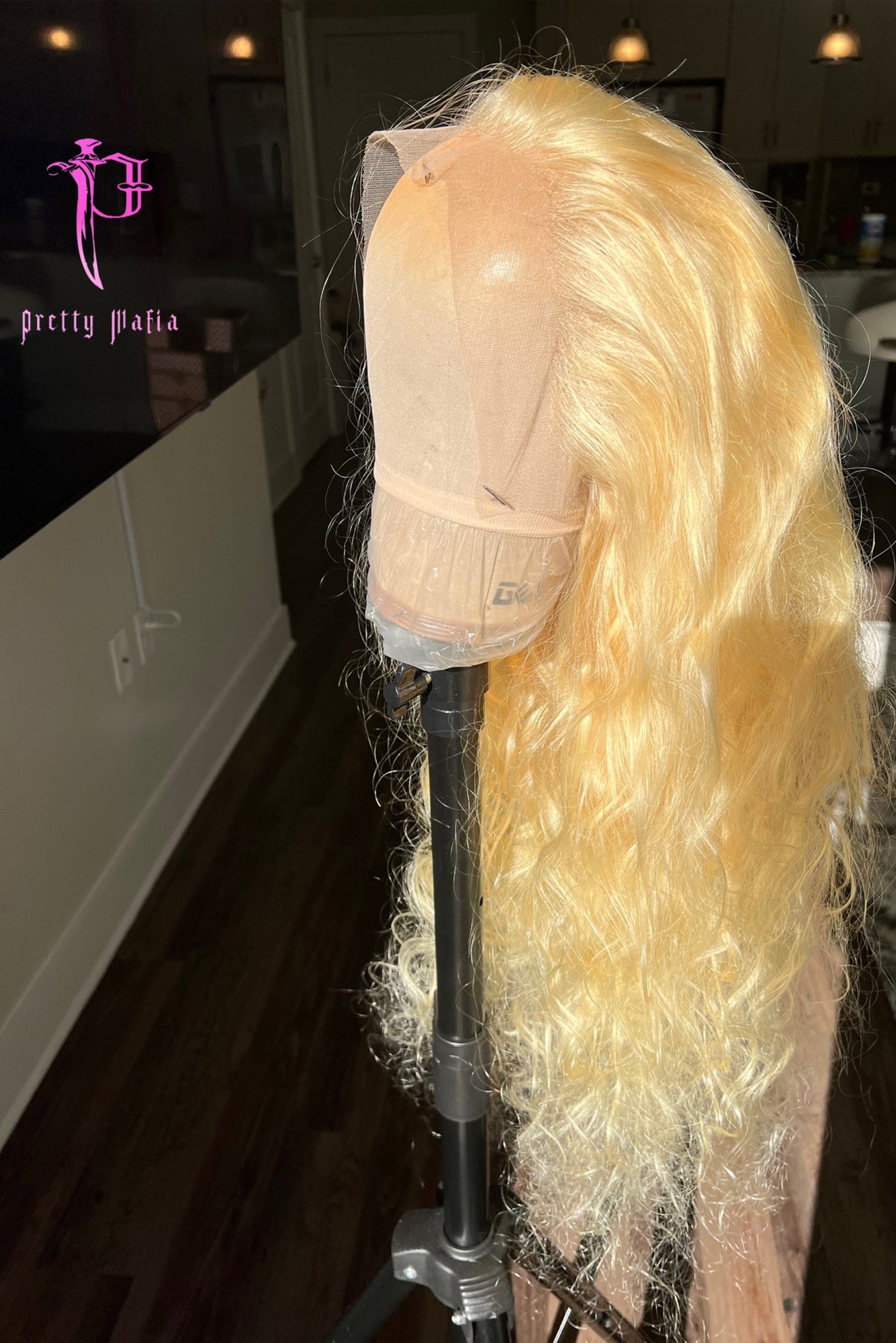Body Wave Platinum Blonde 13*4 Frontal Wig - Wigs